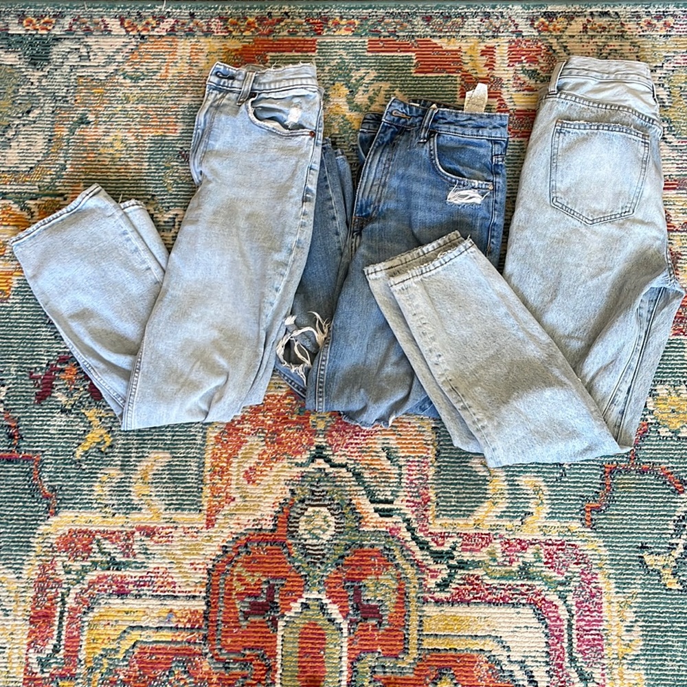 Bundle of 3 jeans (including Zara and Abercrombie)!